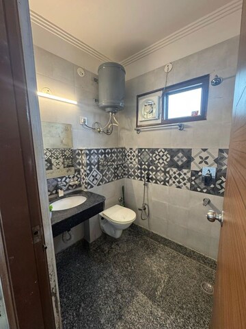 Living Room in 1 BHK Builder Floor at RWA Residential Society Sector 46, Sector 46 – for Rent