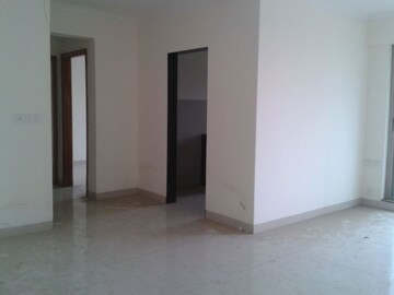 Room in 2 BHK Apartment at The Wadhwa Anmol Fortune, Goregaon West – for Rent