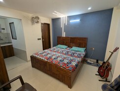 1 RkBuilder Floor For Rent in DLF Independent Floors