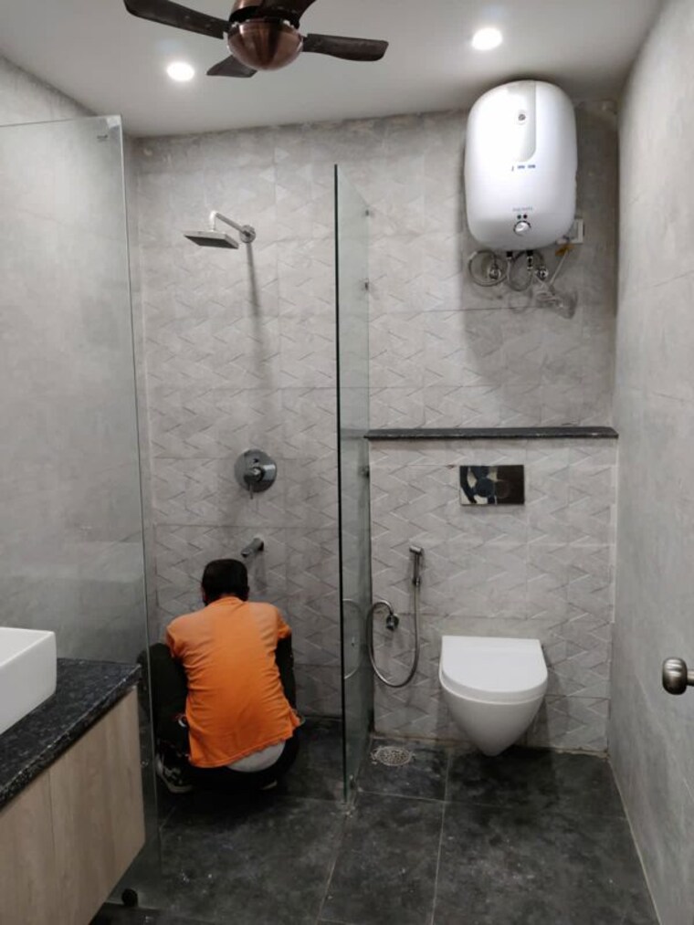 Bathroom, puri-vip-floors 3 Bedroom 268 Sq.Yd. Builder Floor In Sector 81 Faridabad 10005862