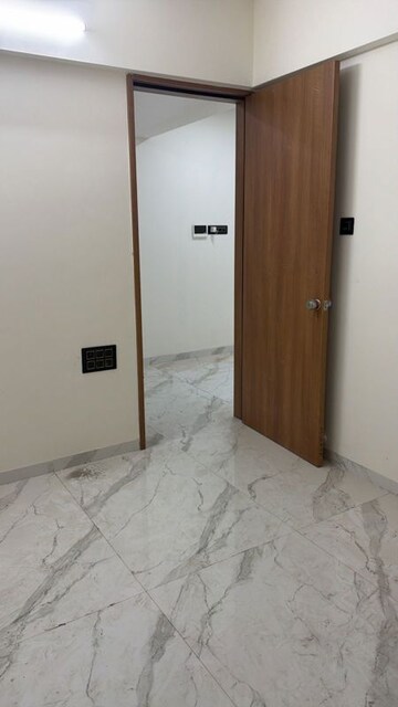 Room in 3 BHK Apartment at Swaraaj Paradise, Pimple Saudagar – for Rent