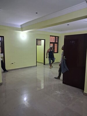 Room in 3 BHK Apartment at Saiyash Residency, Faizabad Road – for Rent