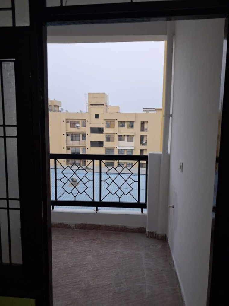 Balcony, saiyash-residency 3 Bedroom 1480 Sq.Ft. Apartment In Faizabad Road Lucknow 10023870