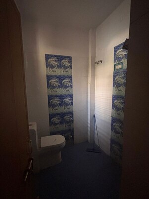 Bathroom in 2 BHK Independent House at Narayan Plaza Jankipuram, Jankipuram – for Rent