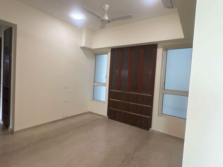 Room, kalpataru-vista 3 Bedroom 3000 Sq.Ft. Apartment In Sector 128 Noida 10023955