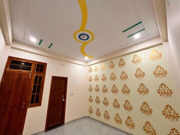 Bedroom in 4 BHK Independent House at Masarovar Yojna, Rajajipuram – for Sale