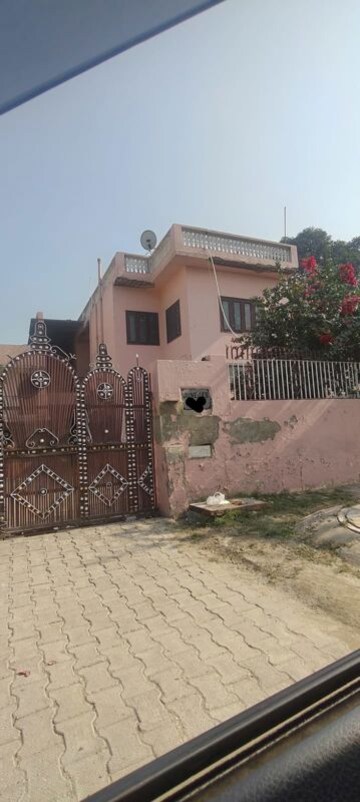 4 BHK Independent House For Sale in Sector 7