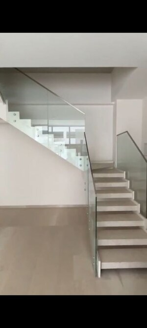 Staircase in 5 BHK Villa at Piramal Vaikunth, Balkum Pada – for Sale