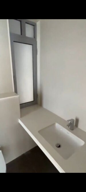 Bathroom in 5 BHK Villa at Piramal Vaikunth, Balkum Pada – for Sale