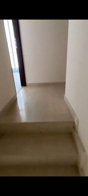 Building Lobby in 5 BHK Villa at Piramal Vaikunth, Balkum Pada – for Sale