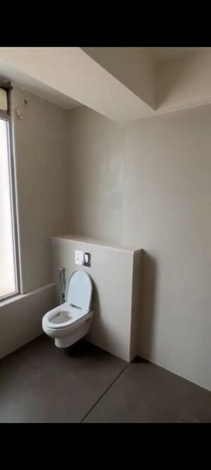 Bathroom in 5 BHK Villa at Piramal Vaikunth, Balkum Pada – for Sale