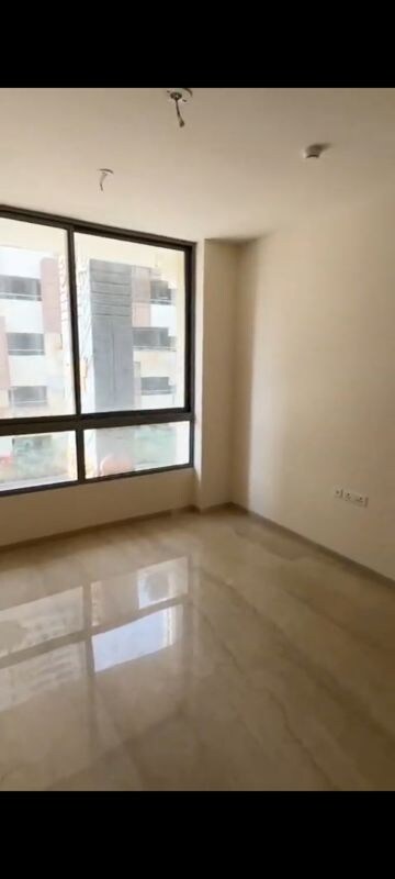 Room in 5 BHK Villa at Piramal Vaikunth, Balkum Pada – for Sale