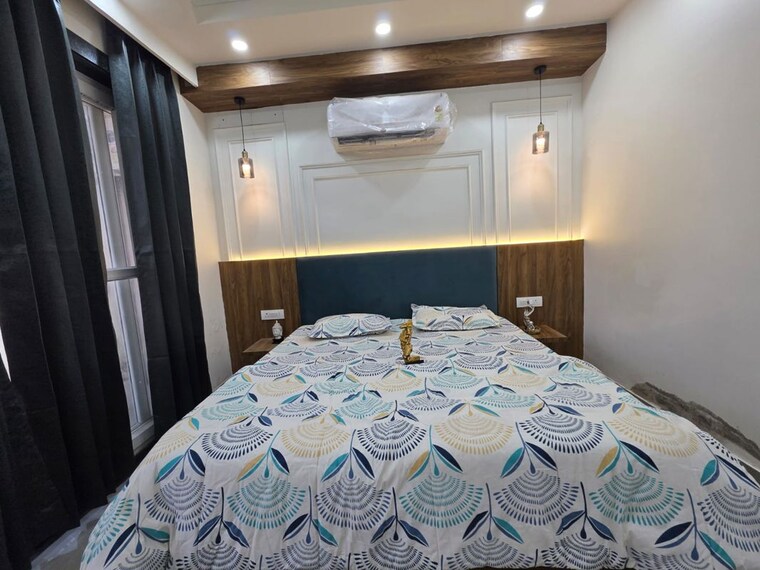 Bedroom, ambience-mall 1 RK 250 Sq.Ft. Builder Floor In Sector 24 Gurgaon 10023969