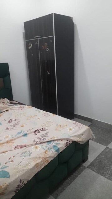 Bedroom in 1 BHK Builder Floor at DLF Belvedere Towers, Sector 24 – for Rent