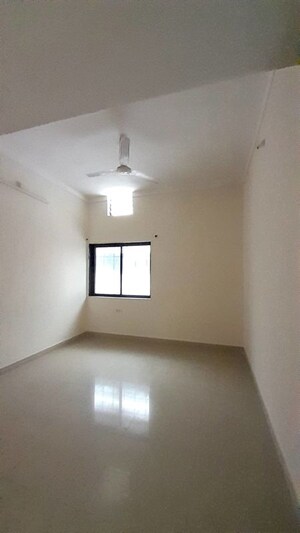 Room in 3 BHK Villa at Mowa – for Rent