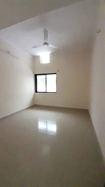 Room in 3 BHK Villa at Mowa – for Rent