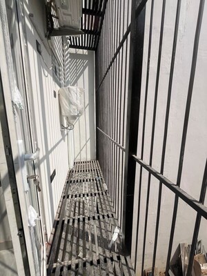 Balcony in 1 RK Builder Floor at Sushant Lok 2, Sector 57 – for Rent