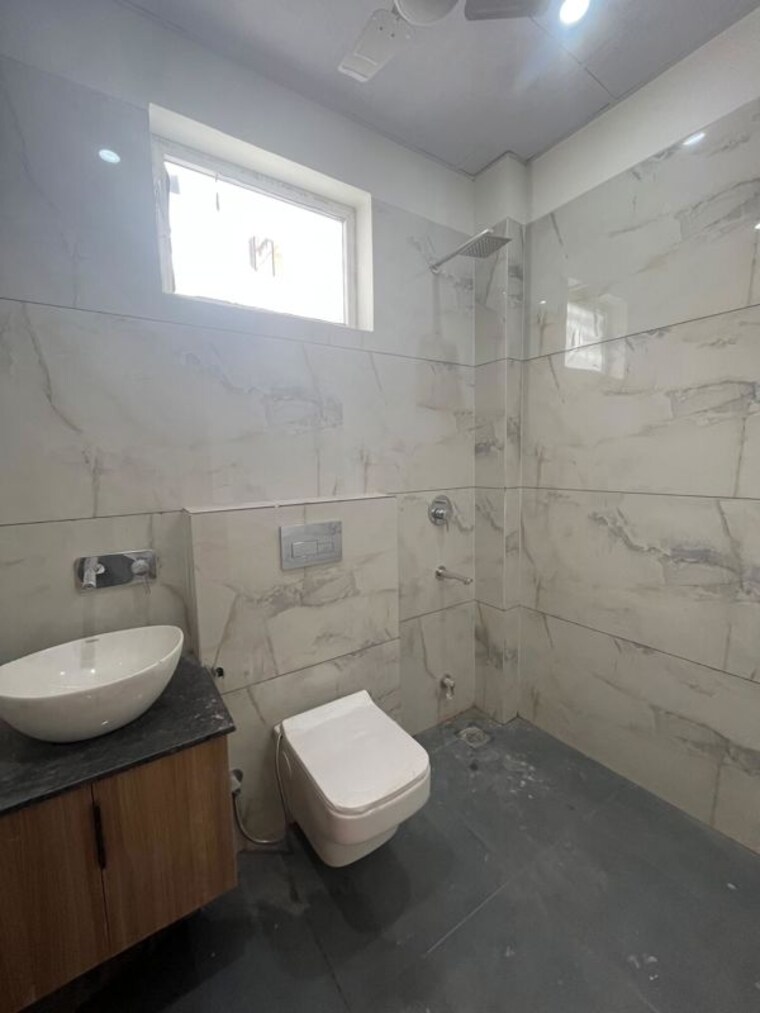 Bathroom, sushant-lok-2 1 RK 250 Sq.Ft. Builder Floor In Sector 57 Gurgaon 10024009