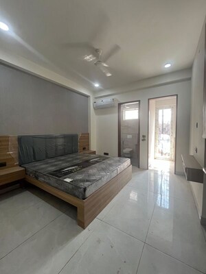Bedroom in 1 RK Builder Floor at Sushant Lok 2, Sector 57 – for Rent