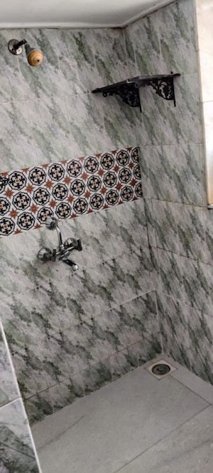 Washroom in 2 BHK Apartment at Bandra West – for Rent