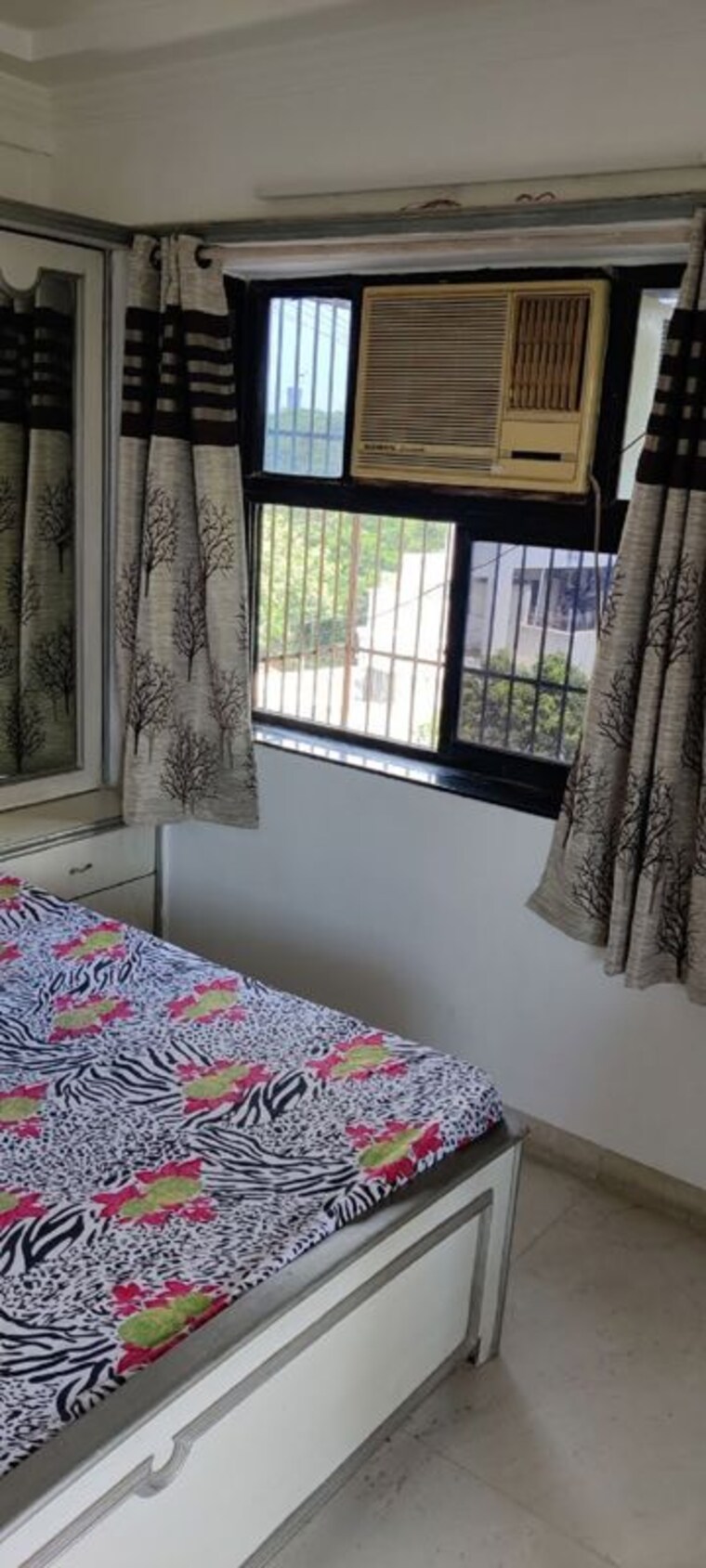 Bedroom, bandra west 2 Bedroom 700 Sq.Ft. Apartment In Bandra West Mumbai 10023987