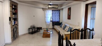 2 BHK Apartment For Rent in Bandra West