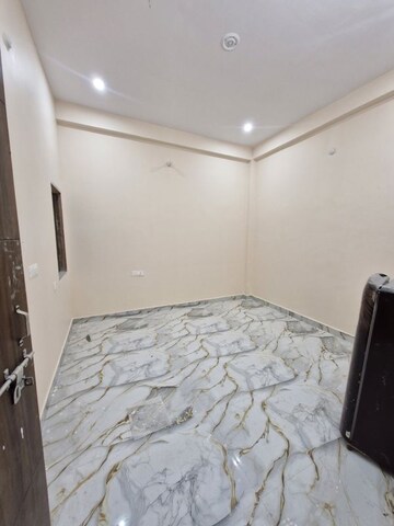 Bedroom in 1 BHK Independent House at Chinhat – for Rent