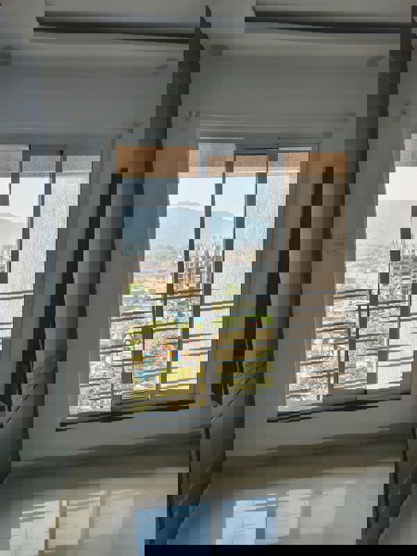 1 BHK 450 Sq.Ft. Apartment in Lalani Residency