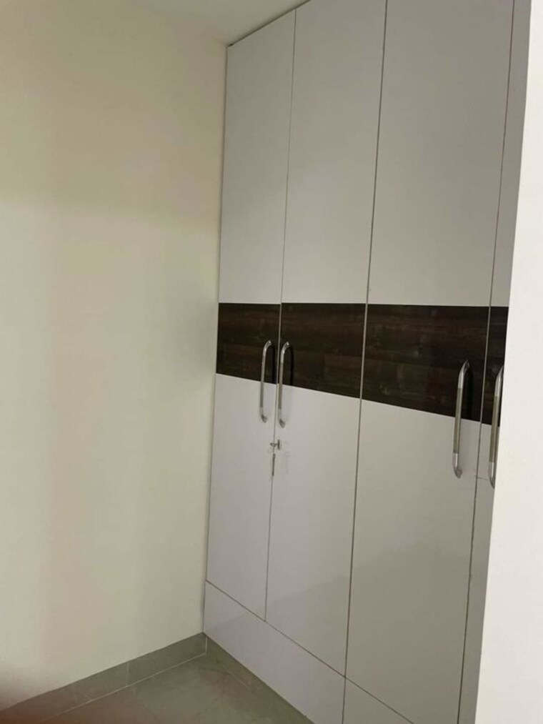 undefined, parklands 4 Bedroom 350 Sq.Yd. Builder Floor In Sector 85 Faridabad 10024049