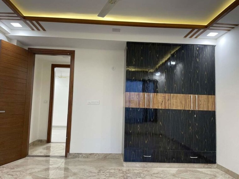 undefined, parklands 4 Bedroom 350 Sq.Yd. Builder Floor In Sector 85 Faridabad 10024049