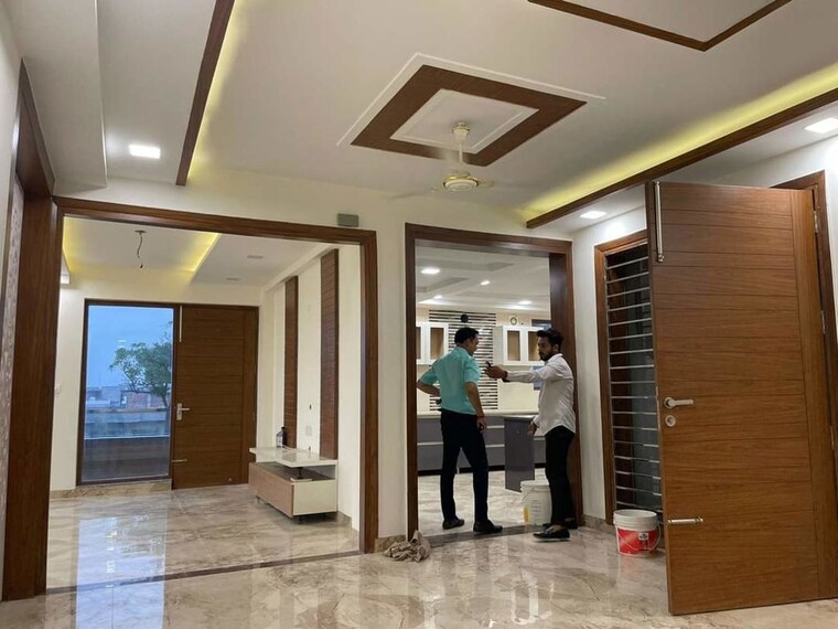  Parking, parklands 4 Bedroom 350 Sq.Yd. Builder Floor In Sector 85 Faridabad 10024049