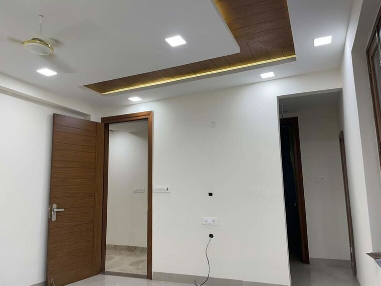 Room, parklands 4 Bedroom 350 Sq.Yd. Builder Floor In Sector 85 Faridabad 10024049