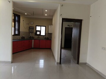Building Lobby in 3 BHK Apartment at Guru Nanak Enclave, Dhakoli – for Rent