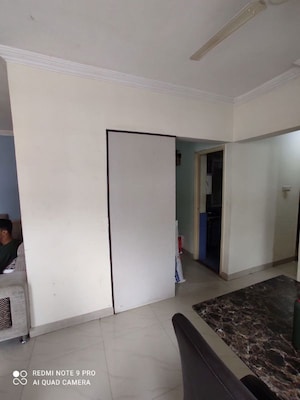 Room in 3 BHK Apartment at Kohinoor S3 Lifestyle, Pimple Saudagar – for Rent