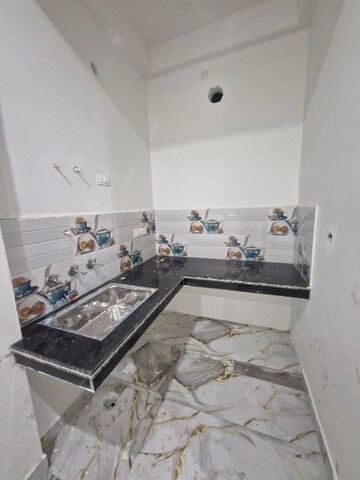 Kitchen in 2 BHK Independent House at Chinhat – for Rent