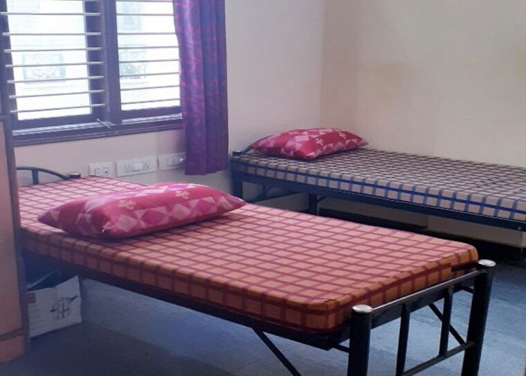 Bedroom, moti nagar 2.5 Bedroom 1088 Sq.Ft. Builder Floor In Moti Nagar Delhi 10024106