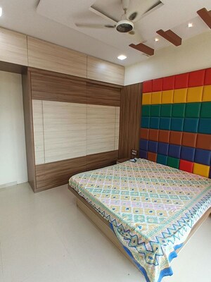 Bedroom in 2 BHK Apartment at Lokhandwala Octacrest, Kandivali East – for Rent