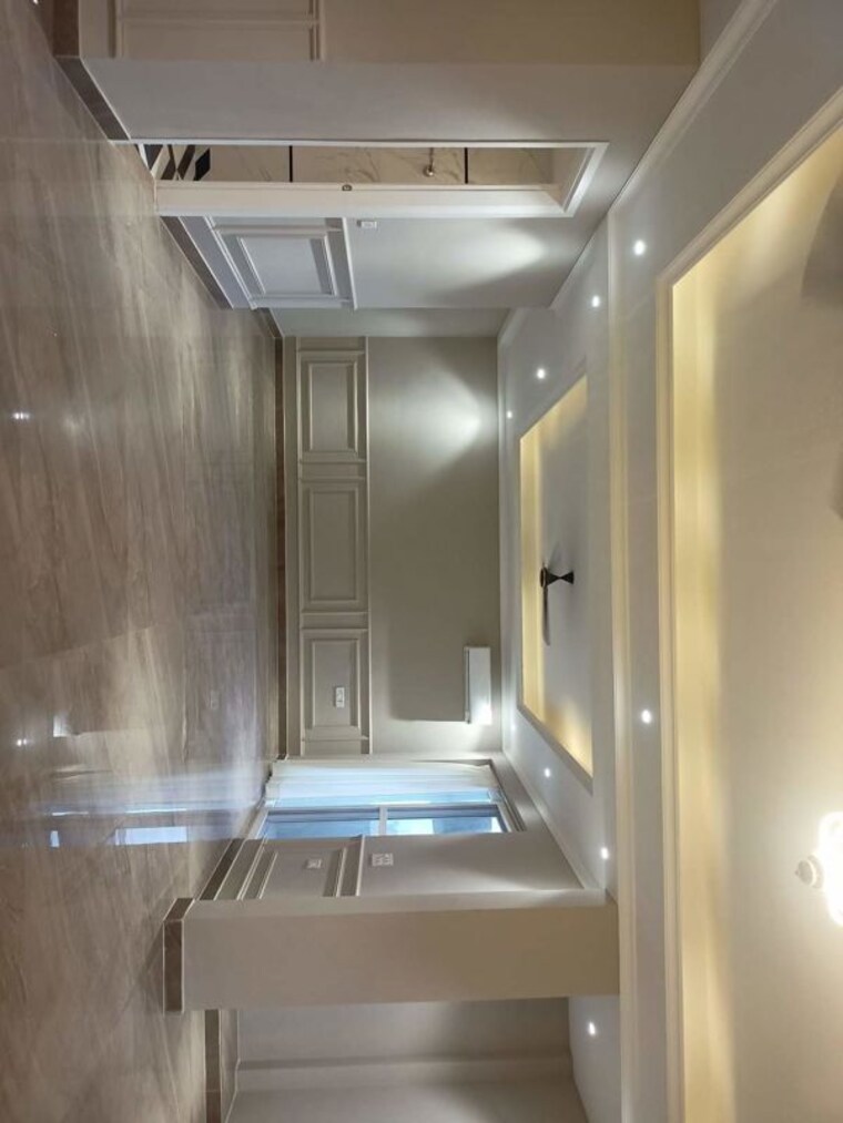 Bathroom, parklands 4 Bedroom 350 Sq.Yd. Builder Floor In Sector 85 Faridabad 10024333