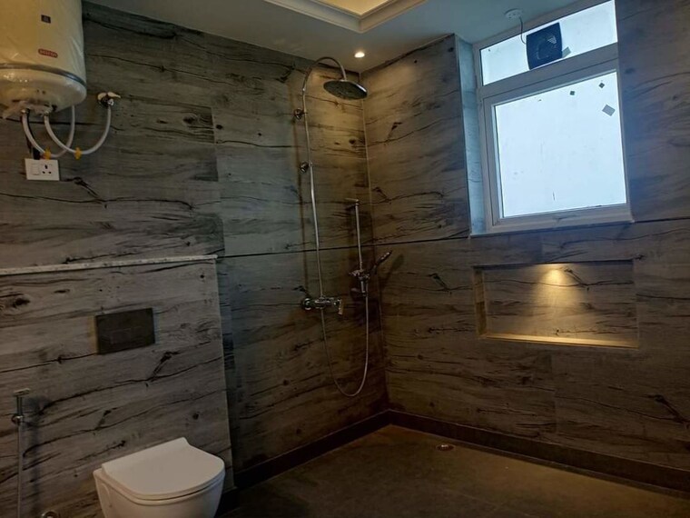 Bathroom, parklands 4 Bedroom 350 Sq.Yd. Builder Floor In Sector 85 Faridabad 10024333