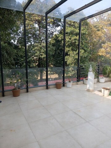 Parking in 2 BHK Independent House at Vikas Nagar – for Rent