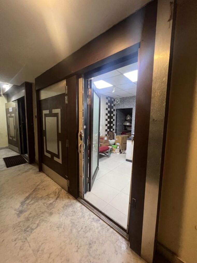 undefined, sector v Commercial Office Space 3500 Sq.Ft. In Sector V Kolkata 10024428