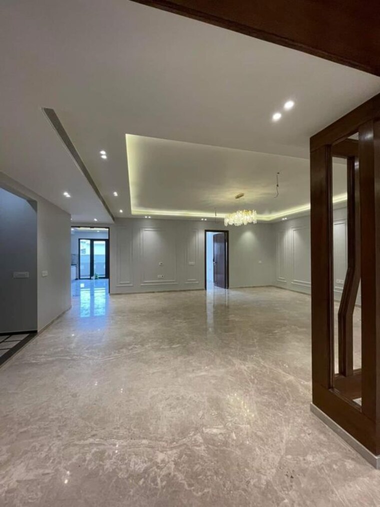 Room, bp-homes 4 Bedroom 350 Sq.Yd. Builder Floor In Sector 85 Faridabad 10024404