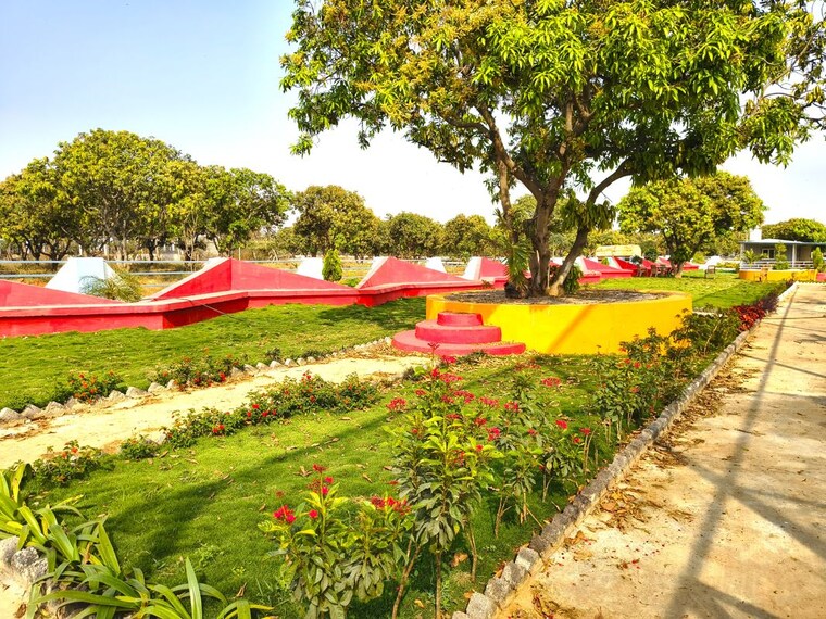 Garden, burgula village  146 Sq.Yd. Plot In Burgula Village Hyderabad 10022222