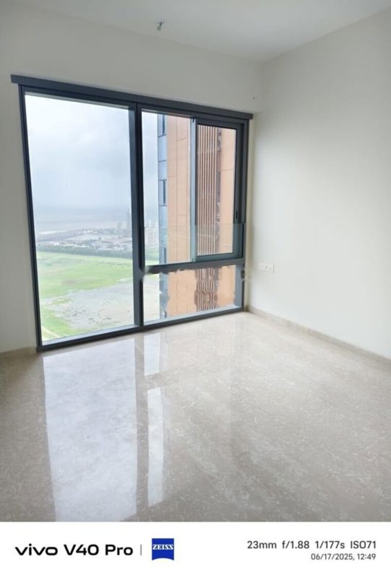 Room, piramal-mahalaxmi 2 Bedroom 746 Sq.Ft. Apartment In Mahalaxmi Mumbai 10024441
