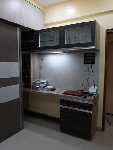 Study Room in 2 BHK Builder Floor at Kumar Primavera, Wadgaon Sheri – for Rent