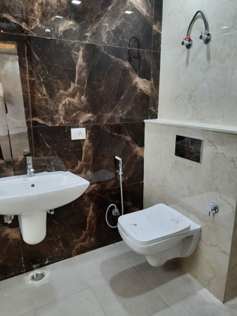 Team Area, bp-homes 4 Bedroom 3150 Sq.Ft. Builder Floor In Sector 85 Faridabad 10024501