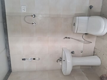 Bathroom in 4 BHK Apartment at Mittal Rajnagar Residency, Raj Nagar Extension – for Sale