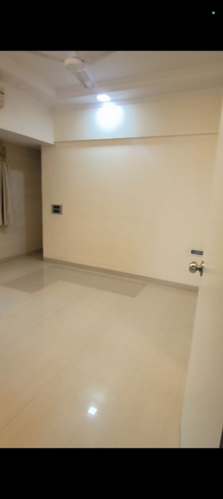 Room, shree-riddhi-siddhi-sumukh-hills 1 Bedroom 734 Sq.Ft. Apartment In Kandivali East Mumbai 10024595