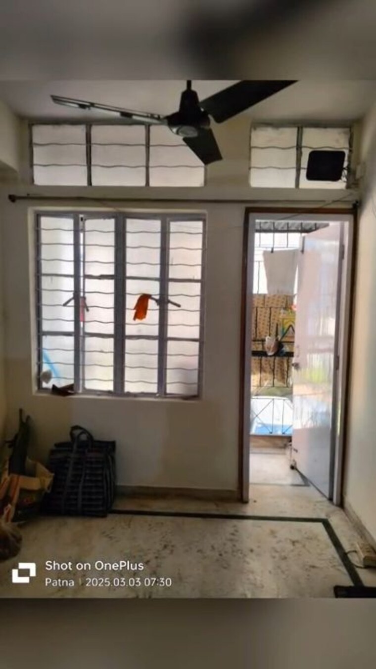 Room, kankarbagh 3 Bedroom 1500 Sq.Ft. Apartment In Kankarbagh Patna 10024600