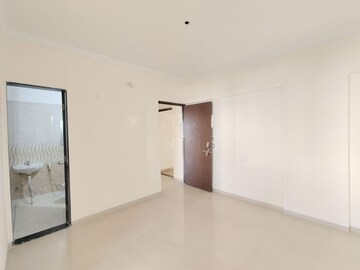 Room in 2 BHK Apartment at Gagandhaj Apartment, Baner Pashan Link Road – for Rent